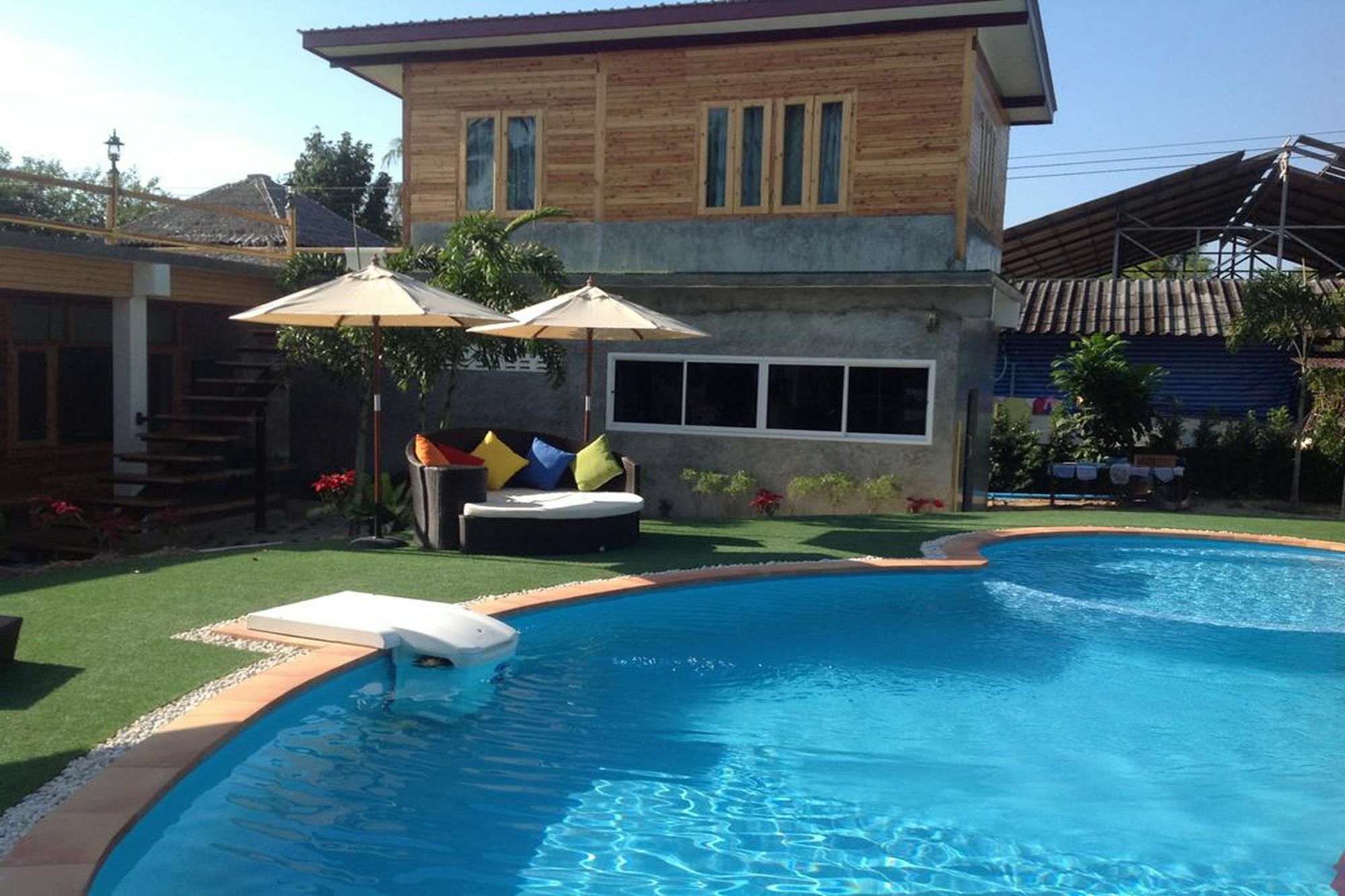 Check In And Chill Out Hotel Ban Laem Sok Kültér fotó